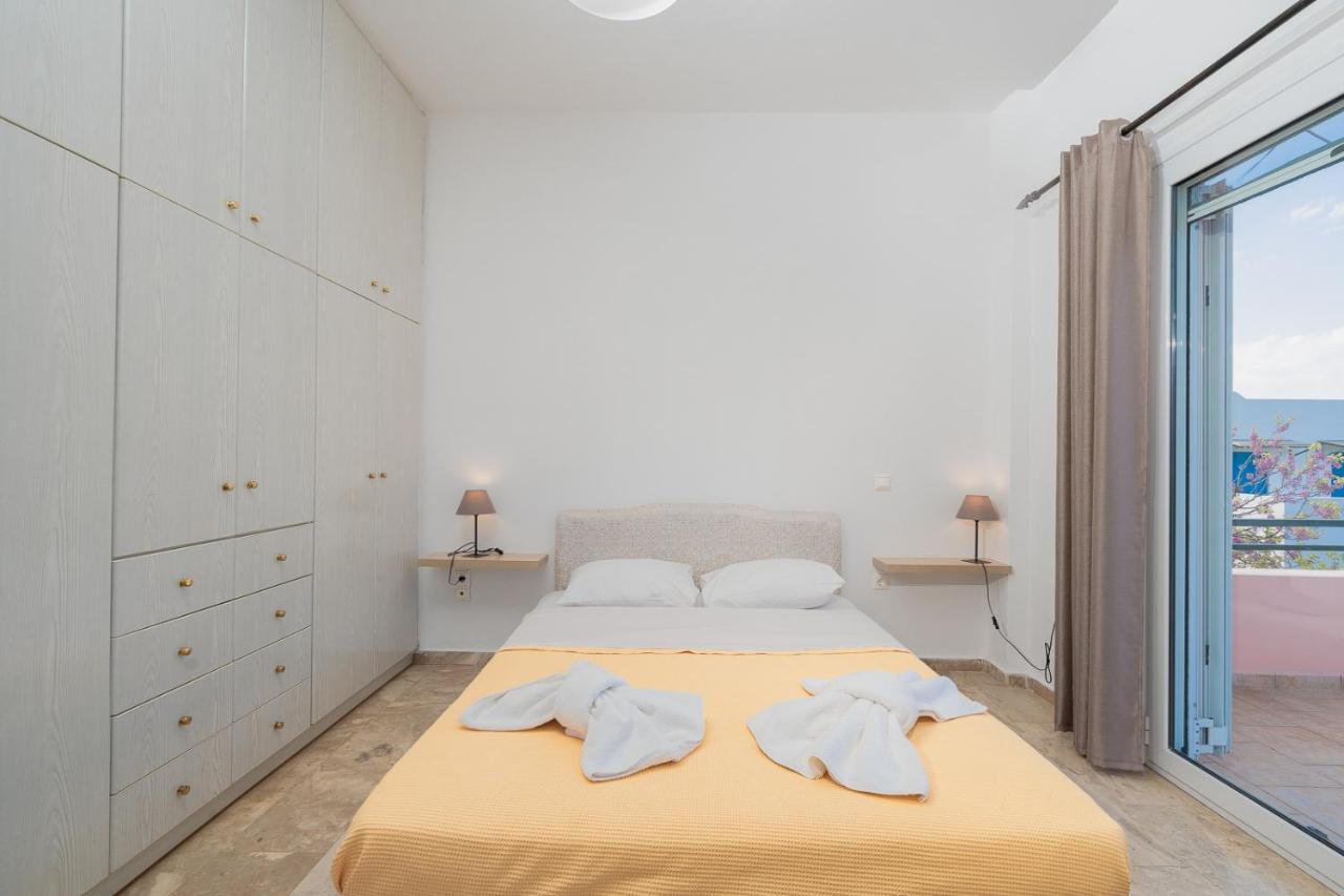 Mtc-D Apartments By The Sea And Airport Порто-Рафти Экстерьер фото